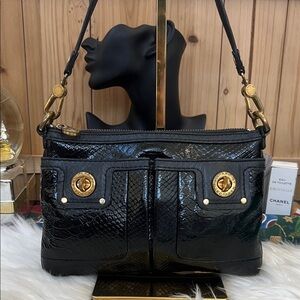 Marc by Marc Jacobs Black Patent Leather Totally Turnlock Percy Crossbody Bag
